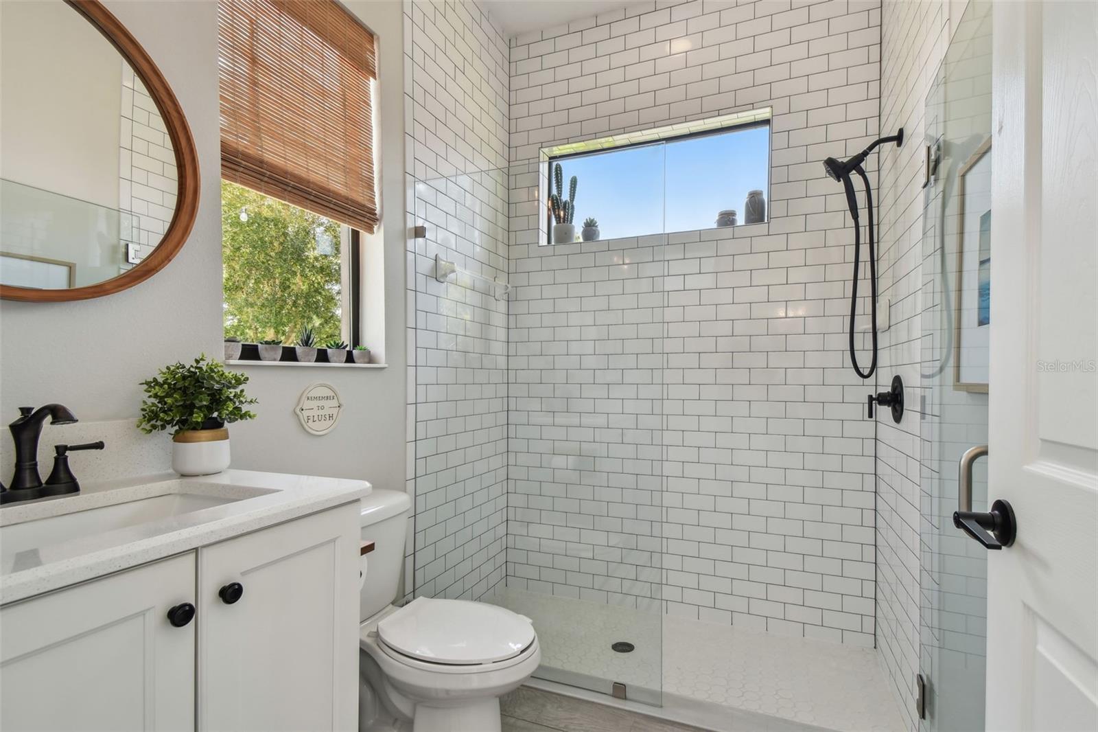 2648 LAKE MANOR DR, LAND O LAKES, FL, 34639