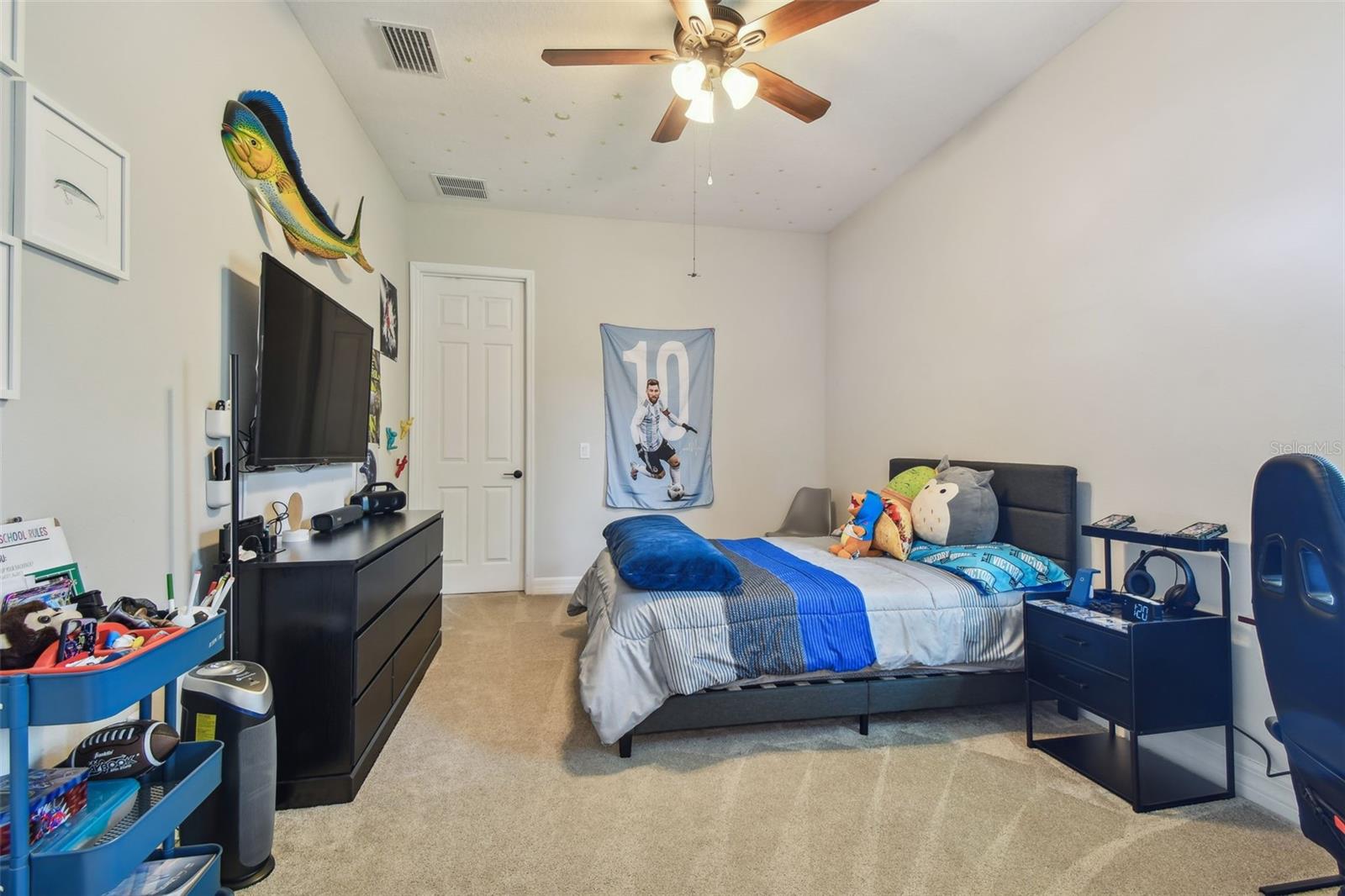 2648 LAKE MANOR DR, LAND O LAKES, FL, 34639