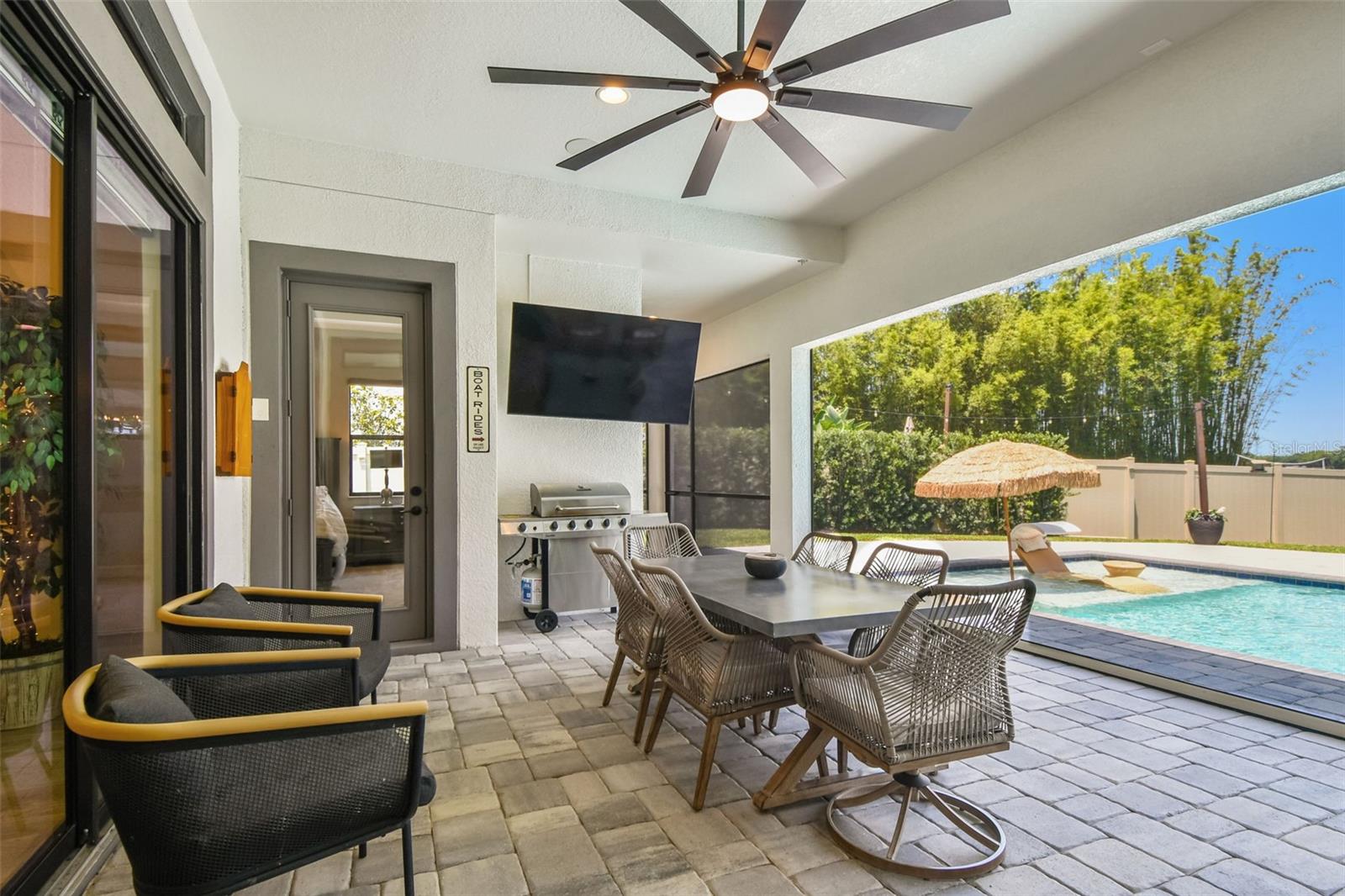 2648 LAKE MANOR DR, LAND O LAKES, FL, 34639