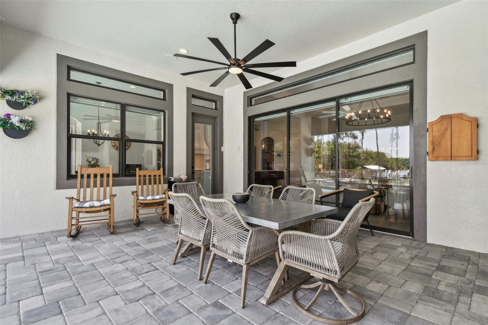 2648 LAKE MANOR DR, LAND O LAKES, FL, 34639