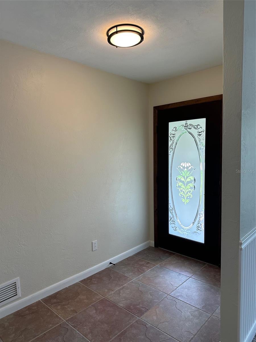 4 FAIRGREEN AVE, NEW SMYRNA BEACH, FL, 32168