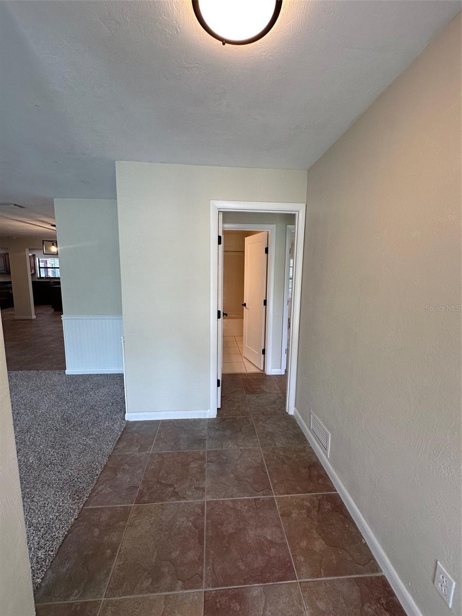 4 FAIRGREEN AVE, NEW SMYRNA BEACH, FL, 32168