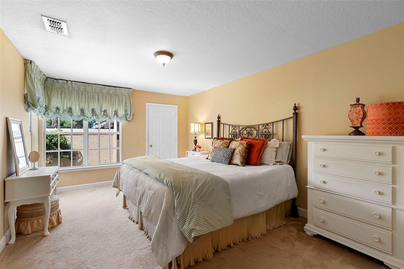 1529 FARRINDON CIR, LAKE MARY, FL, 32746