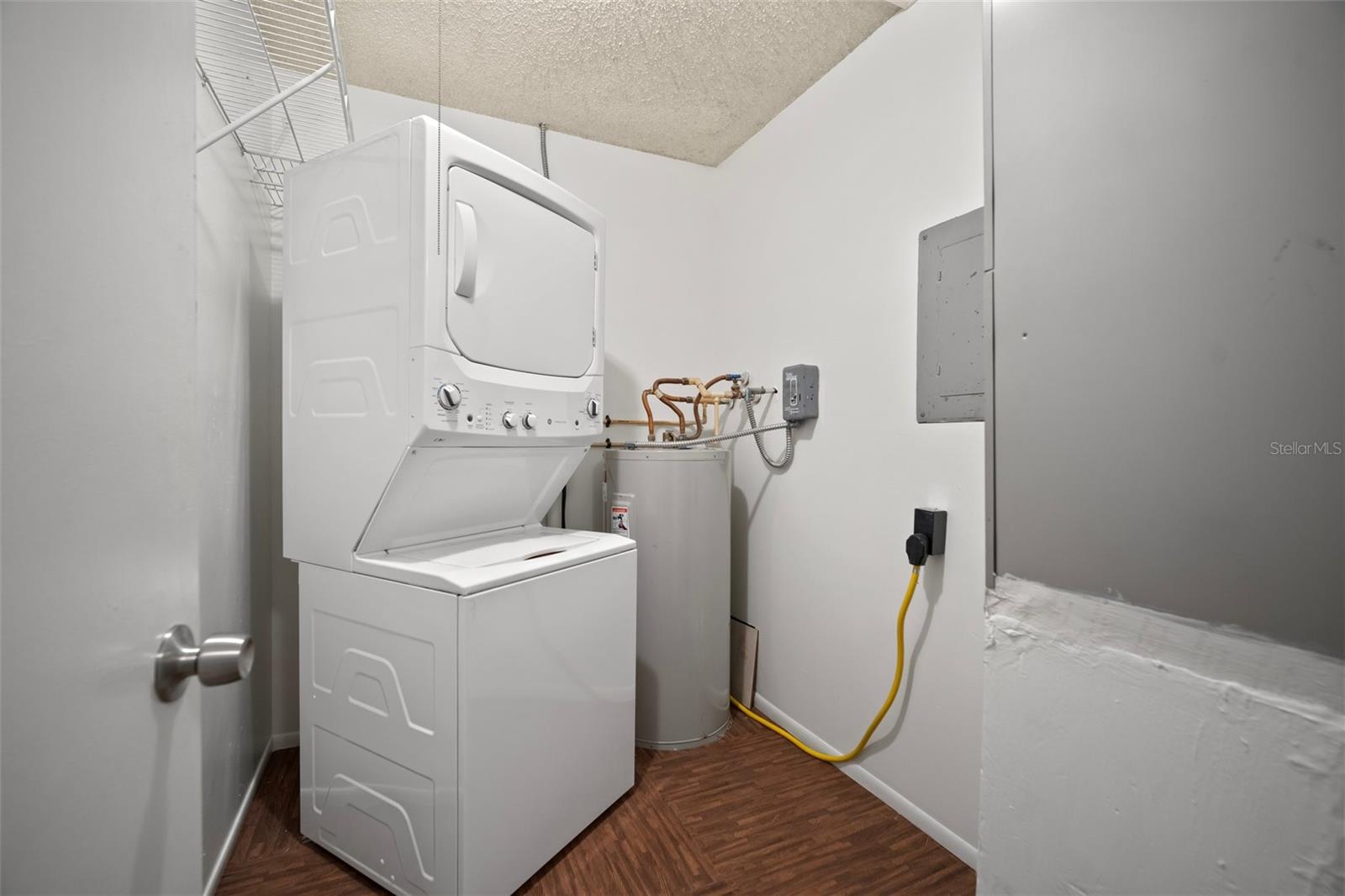 4325 AEGEAN DR #250B, TAMPA, FL, 33611