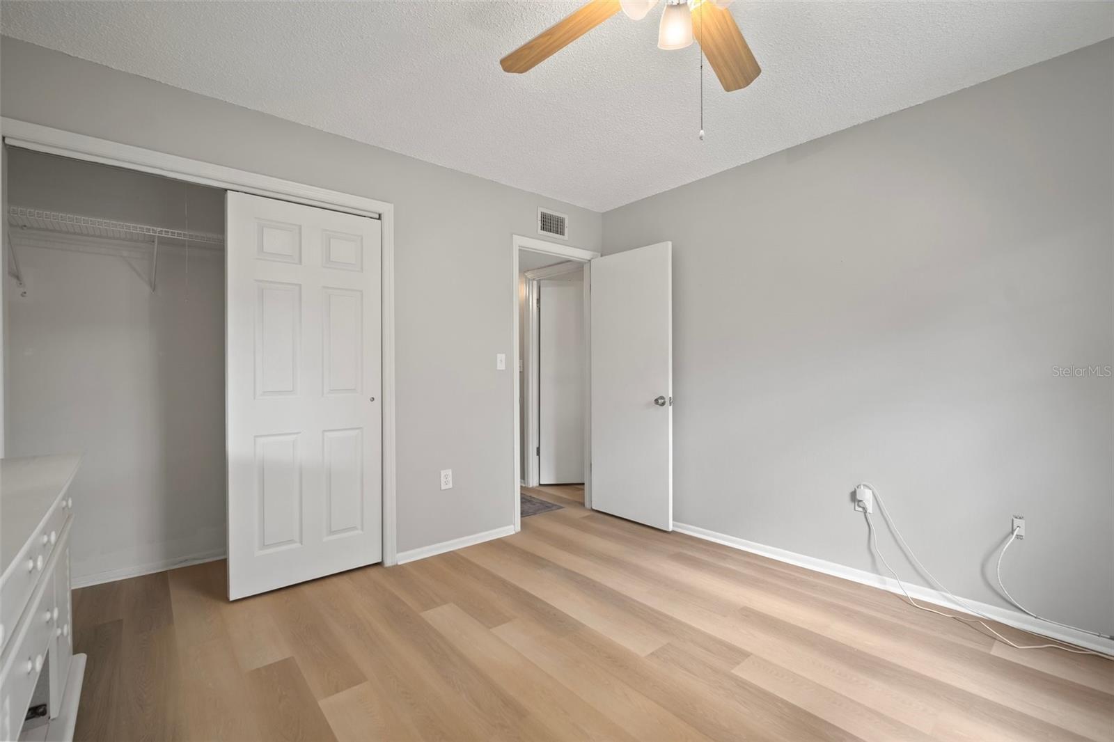 4325 AEGEAN DR #250B, TAMPA, FL, 33611