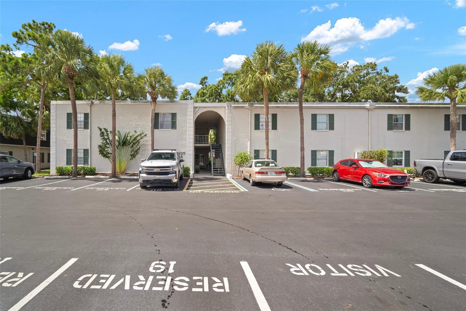 4325 AEGEAN DR #250B, TAMPA, FL, 33611