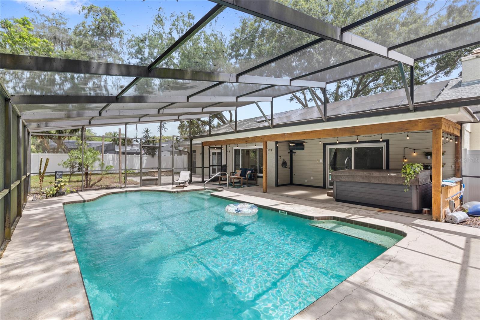 8308 GRANADA BLVD, ORLANDO, FL, 32836