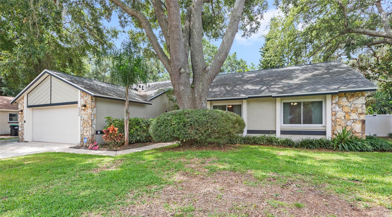 8308 GRANADA BLVD, ORLANDO, FL, 32836