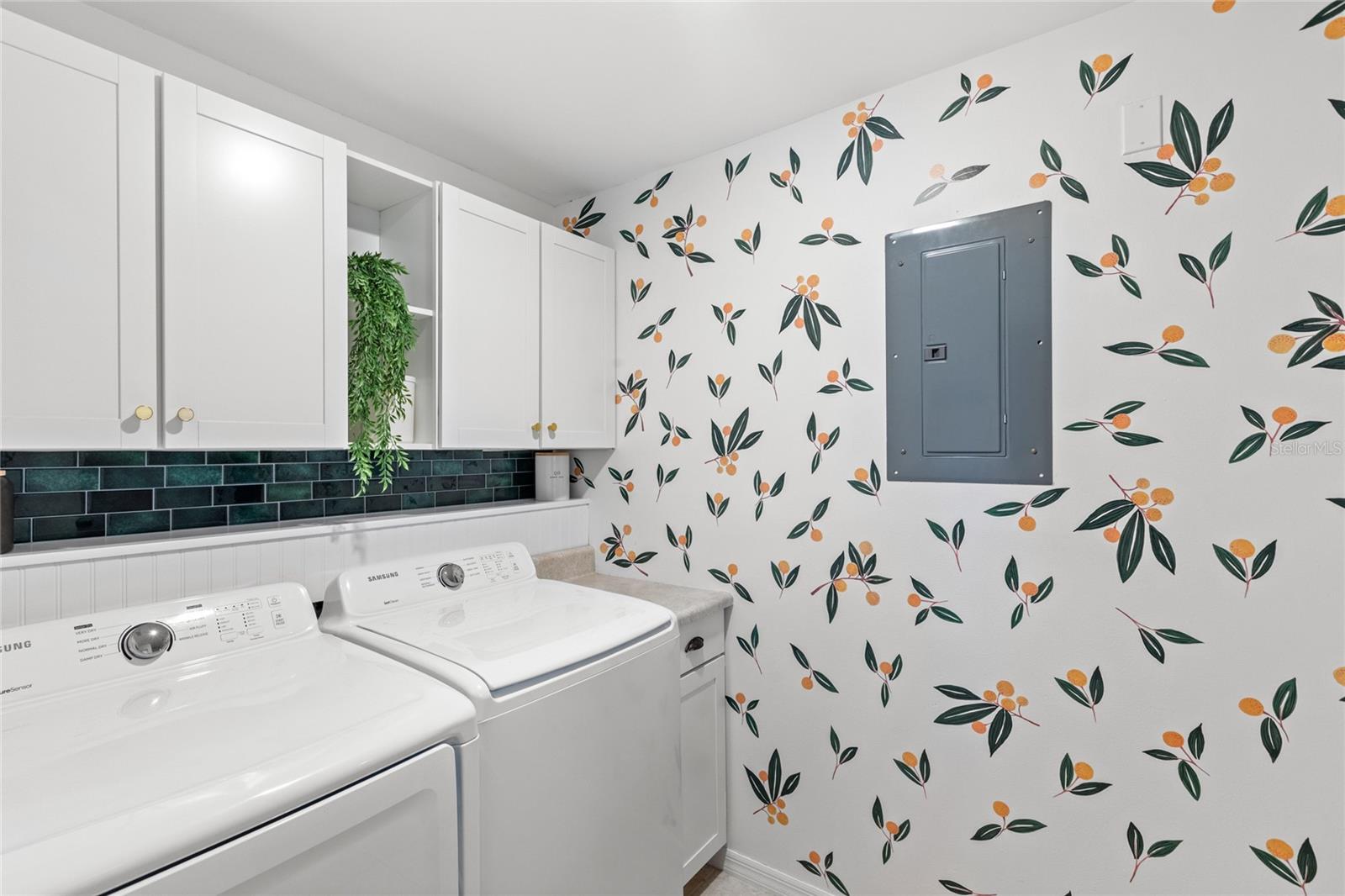 8308 GRANADA BLVD, ORLANDO, FL, 32836