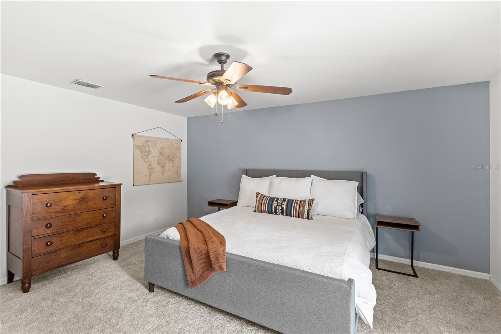 8308 GRANADA BLVD, ORLANDO, FL, 32836