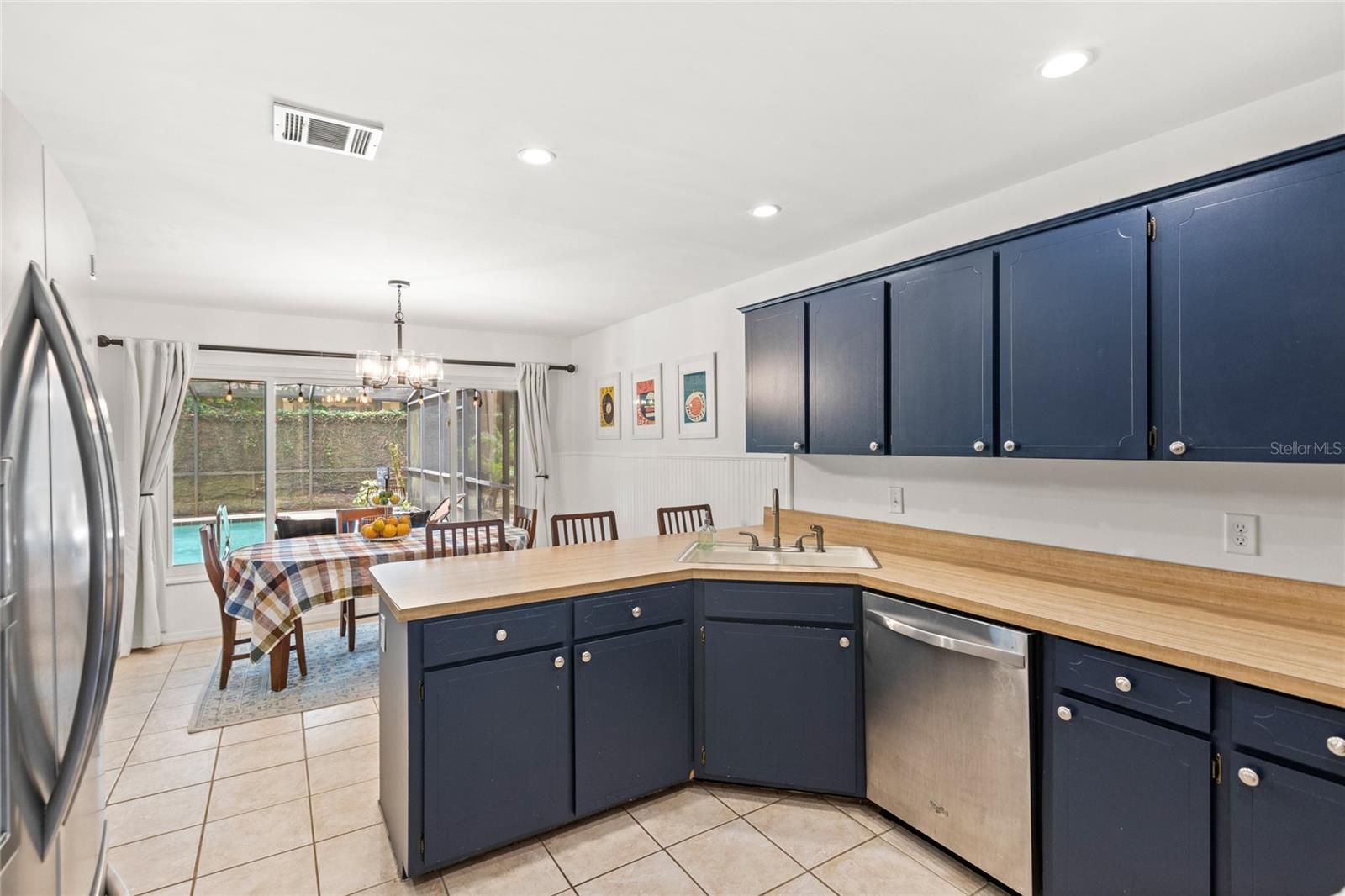 8308 GRANADA BLVD, ORLANDO, FL, 32836