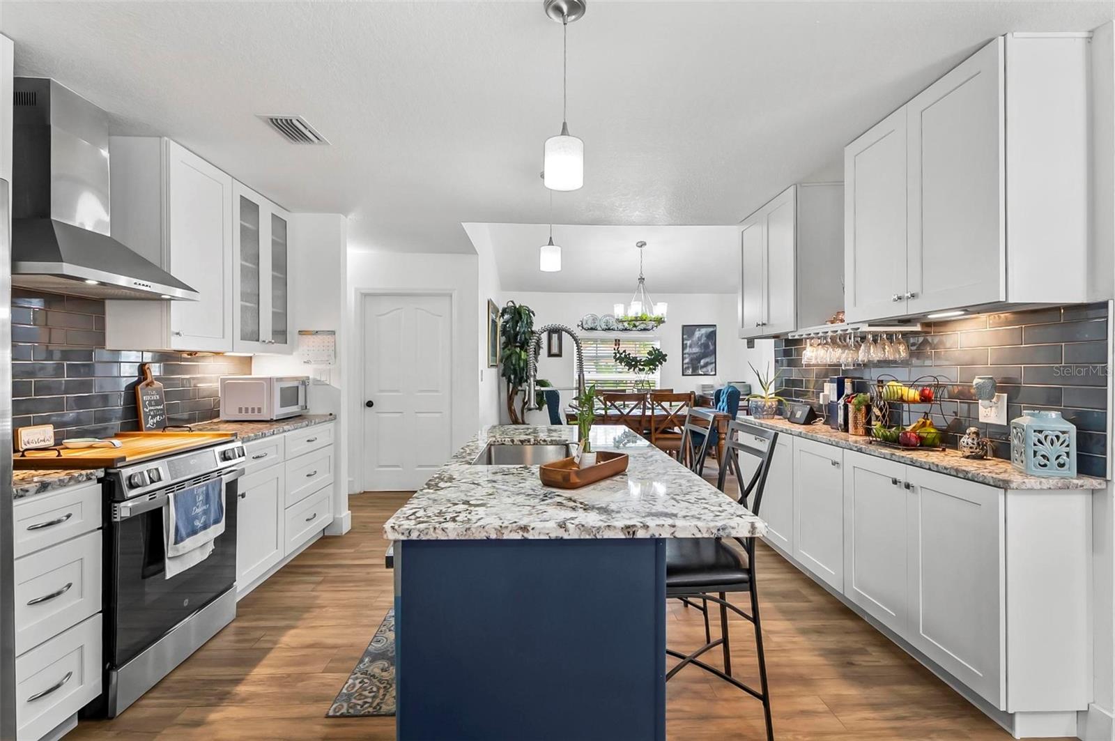 8248 MARBELLA VIEW CT, ORLANDO, FL, 32817