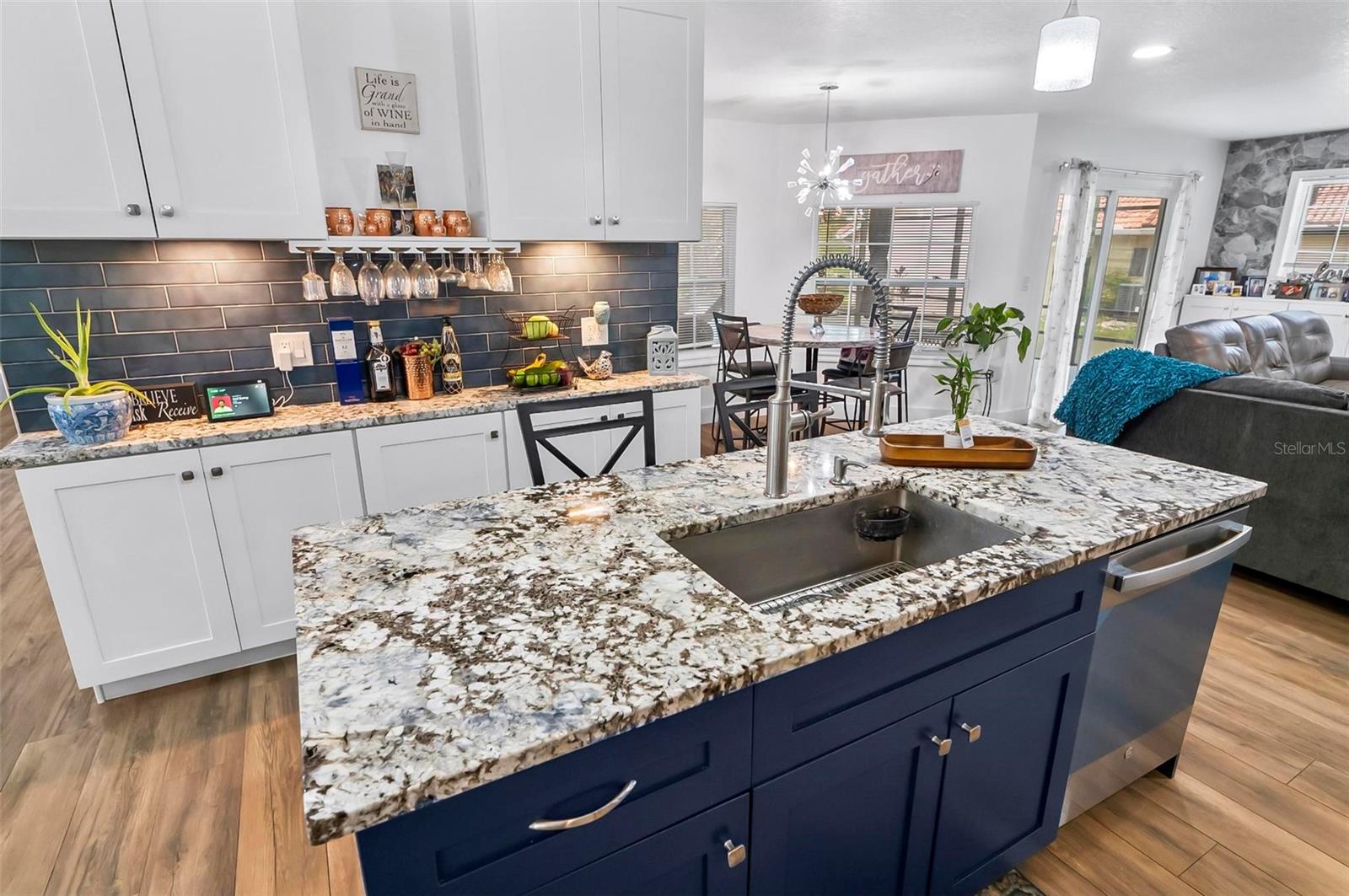 8248 MARBELLA VIEW CT, ORLANDO, FL, 32817