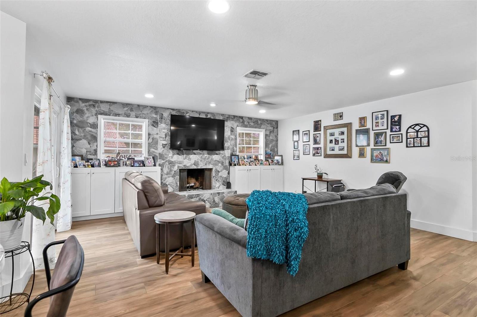 8248 MARBELLA VIEW CT, ORLANDO, FL, 32817