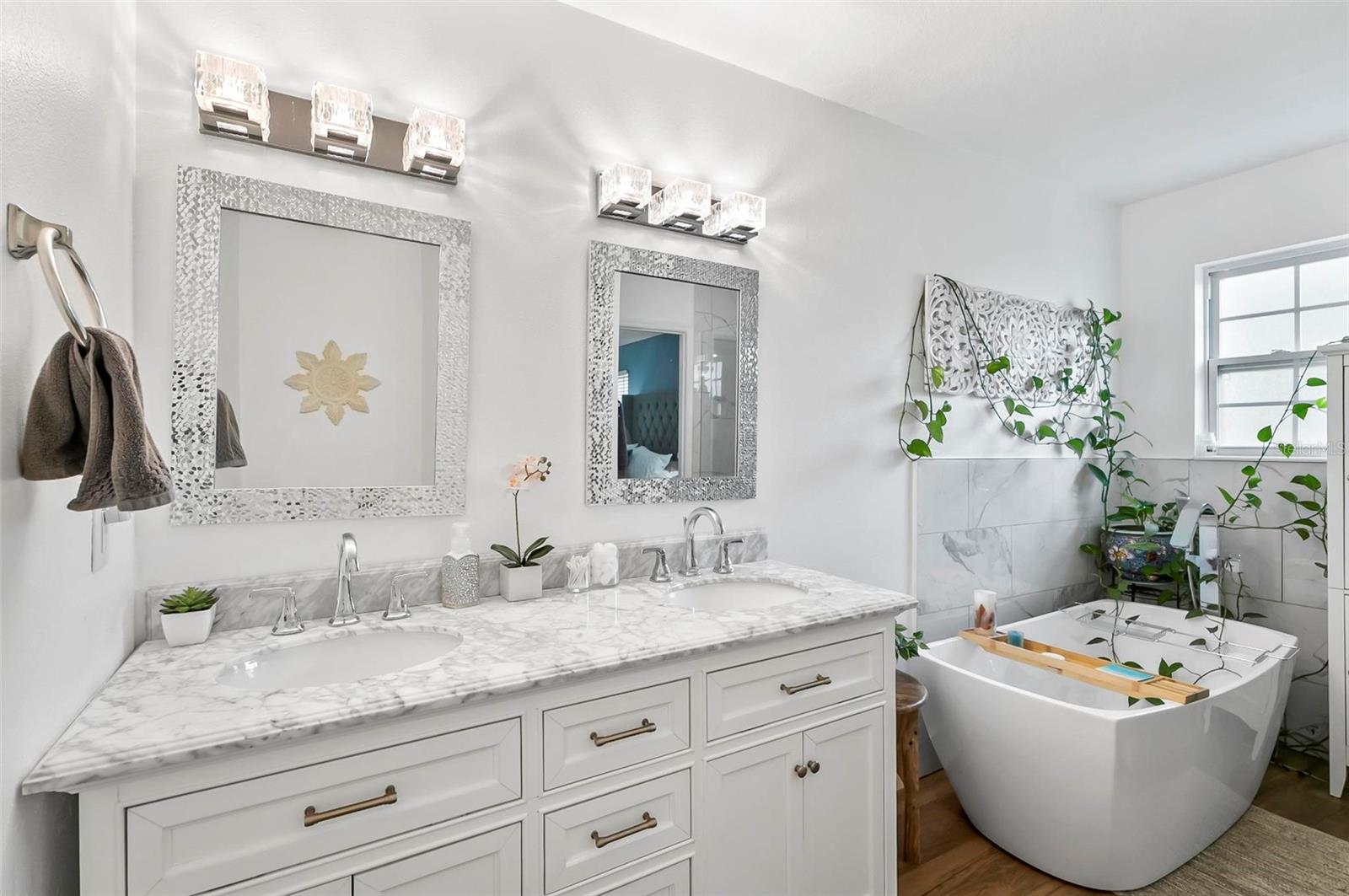 8248 MARBELLA VIEW CT, ORLANDO, FL, 32817