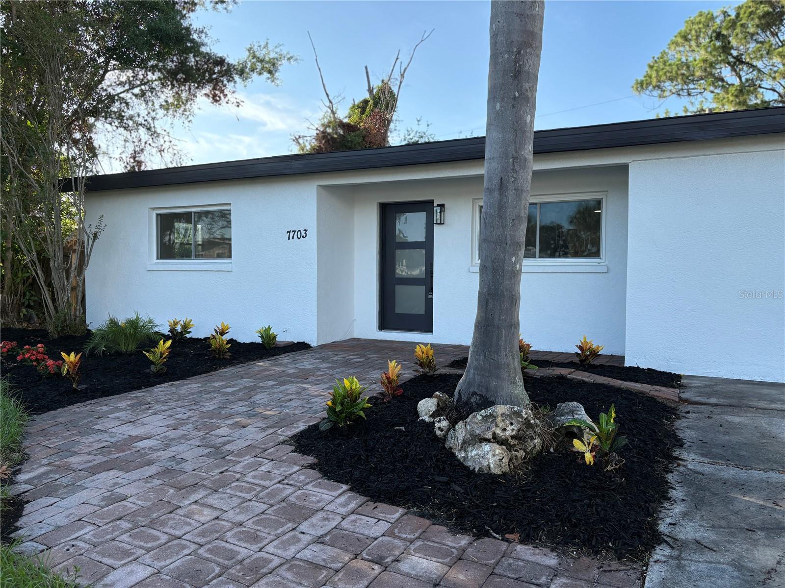 7703 GLENVIEW LN, TAMPA, FL, 33615