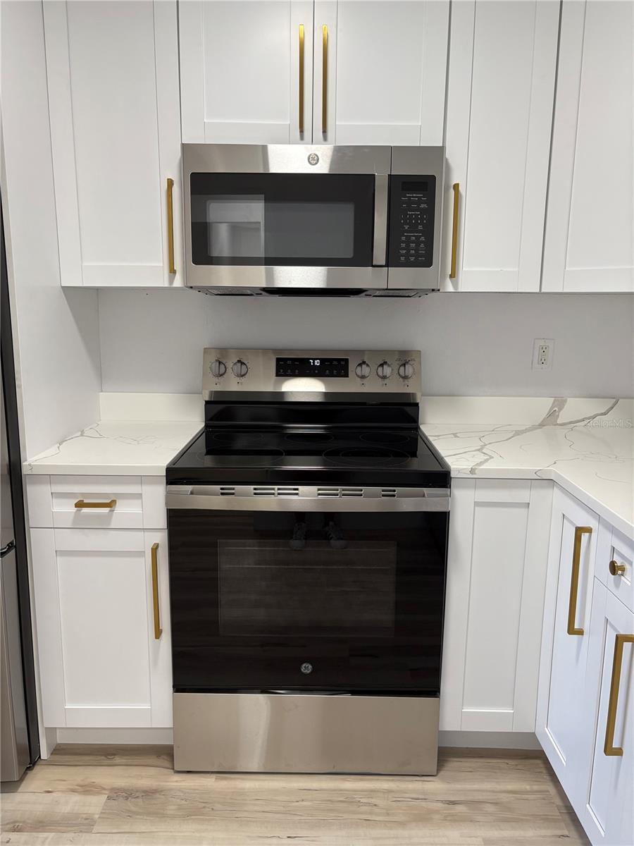 7703 GLENVIEW LN, TAMPA, FL, 33615