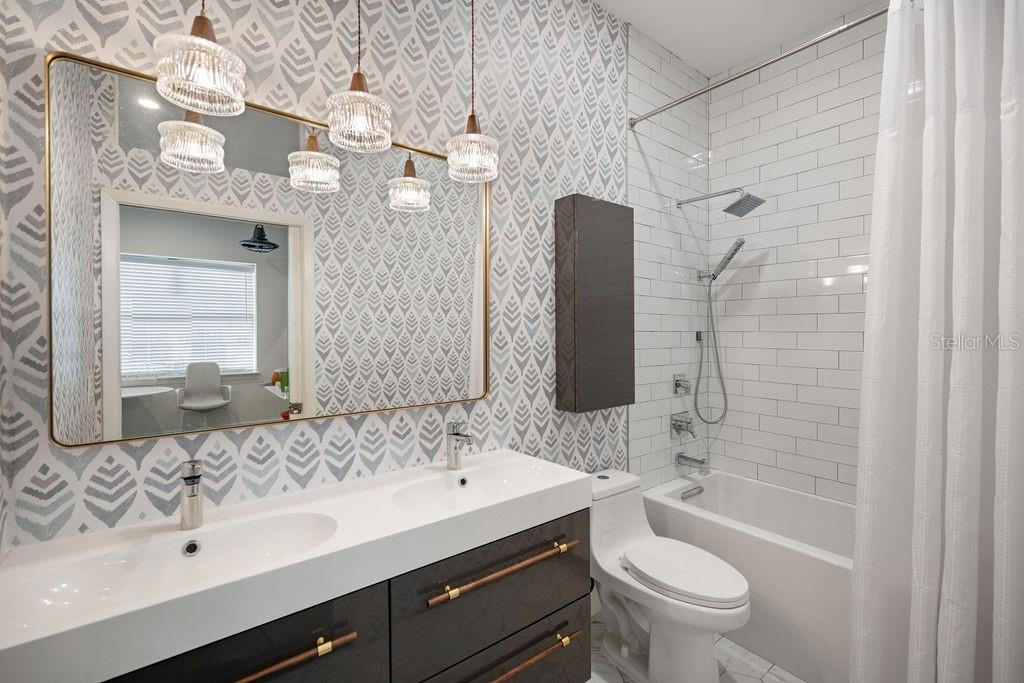 6047 BLAKEFORD DR, WINDERMERE, FL, 34786