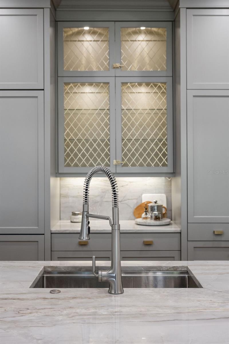 6047 BLAKEFORD DR, WINDERMERE, FL, 34786