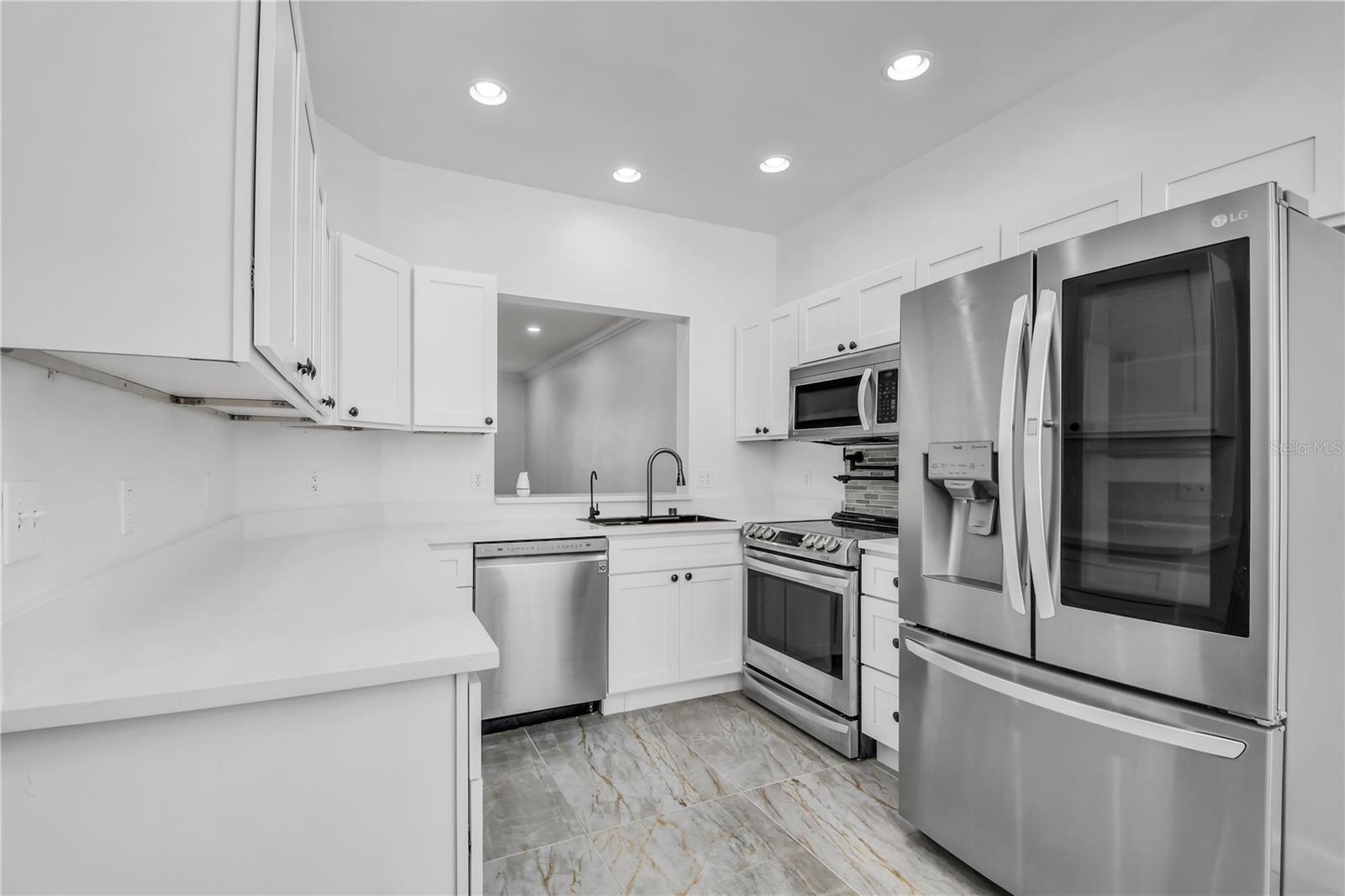 3030 CLUBVIEW DR #GE, ORLANDO, FL, 32822