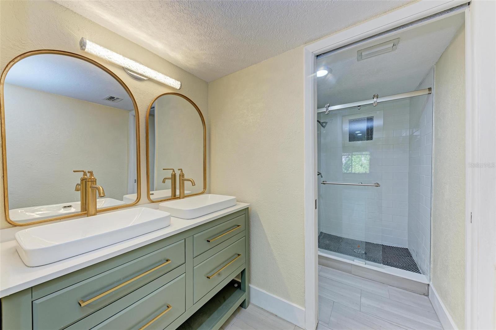 2718 ORCHID OAKS DR #C-202, SARASOTA, FL, 34239