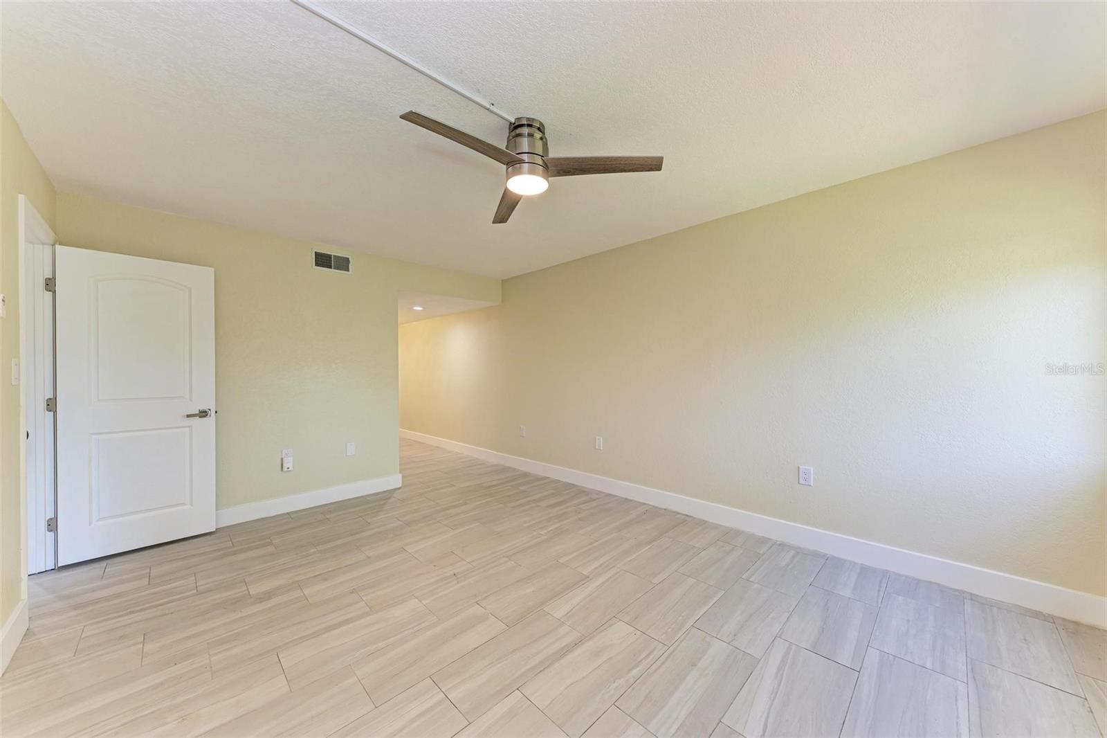 2718 ORCHID OAKS DR #C-202, SARASOTA, FL, 34239