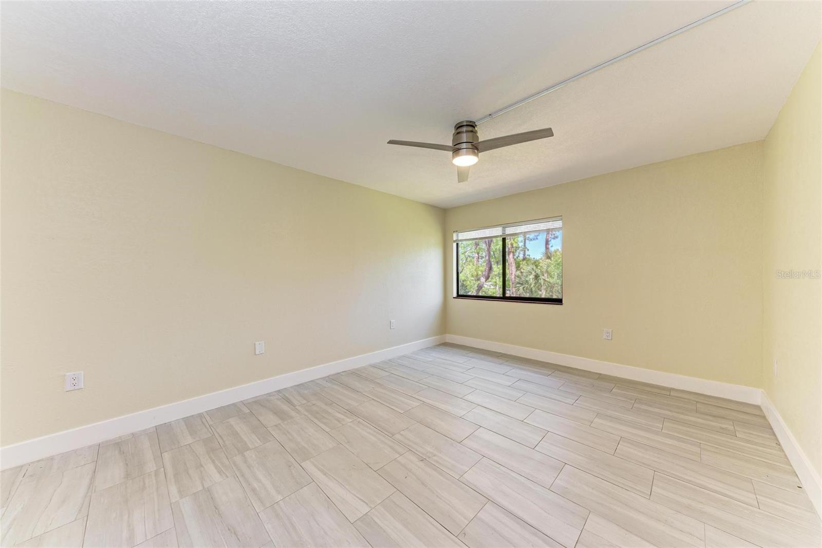 2718 ORCHID OAKS DR #C-202, SARASOTA, FL, 34239