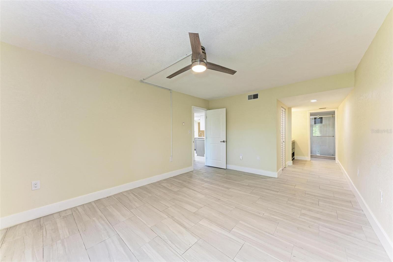 2718 ORCHID OAKS DR #C-202, SARASOTA, FL, 34239