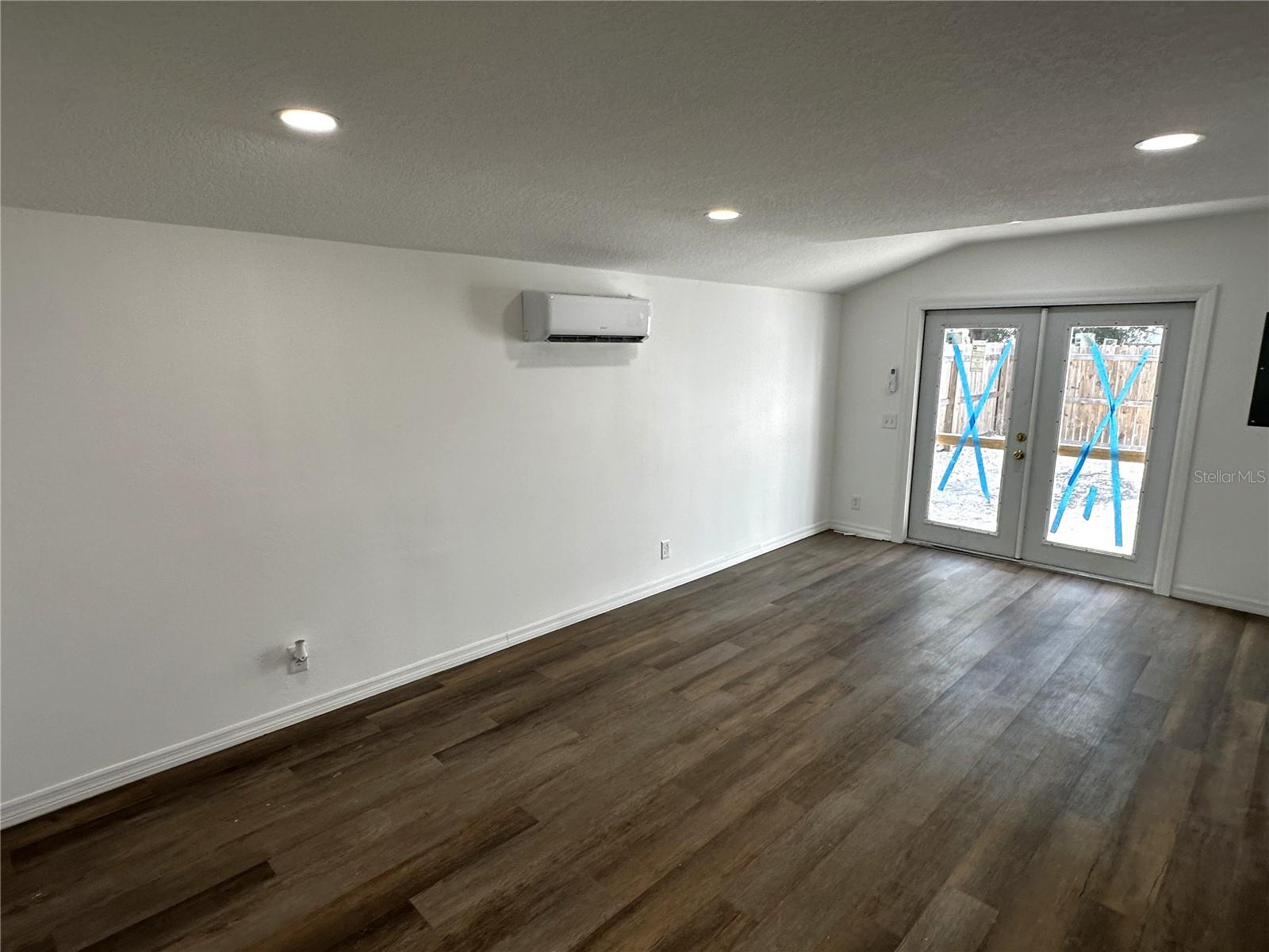 3980 55TH AVE N, ST PETERSBURG, FL, 33714