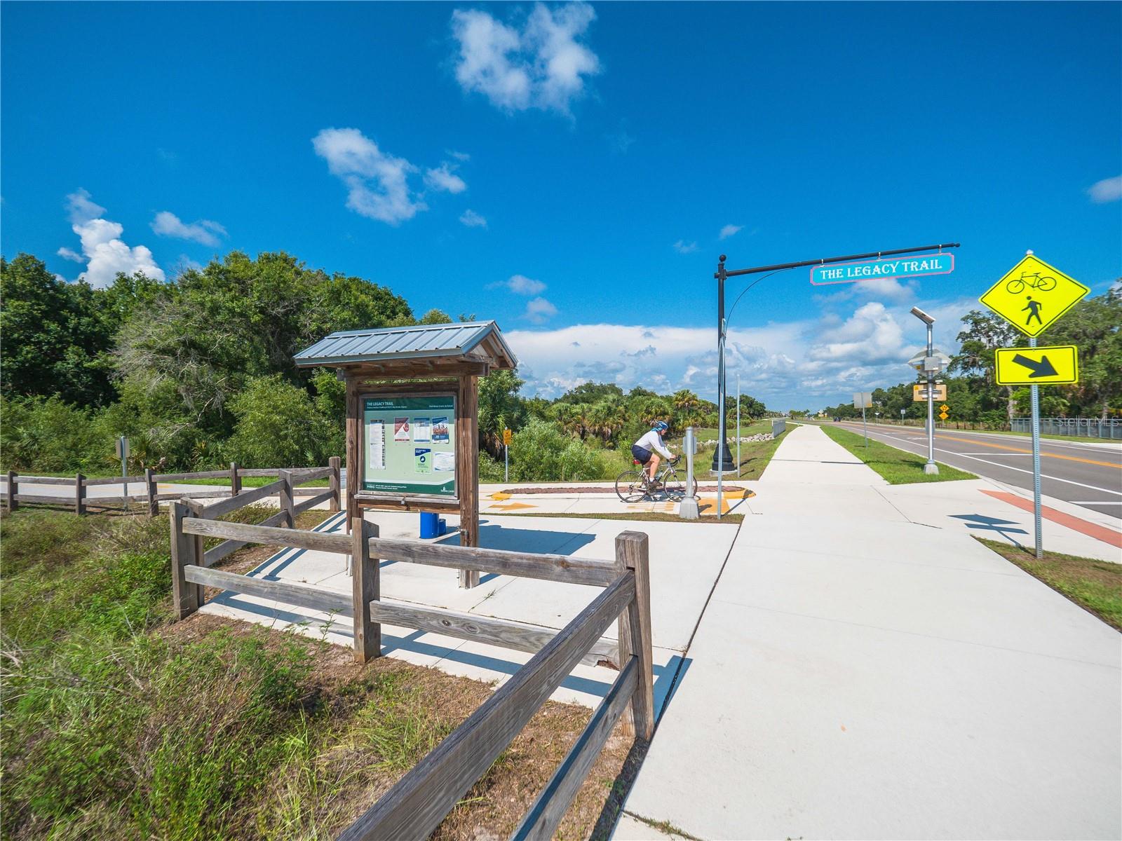 A4655585 Property Photo