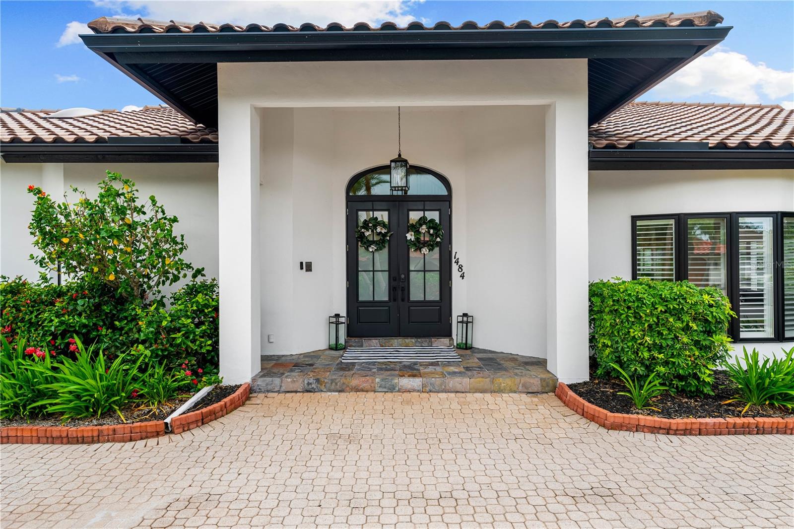A4655585 Property Photo