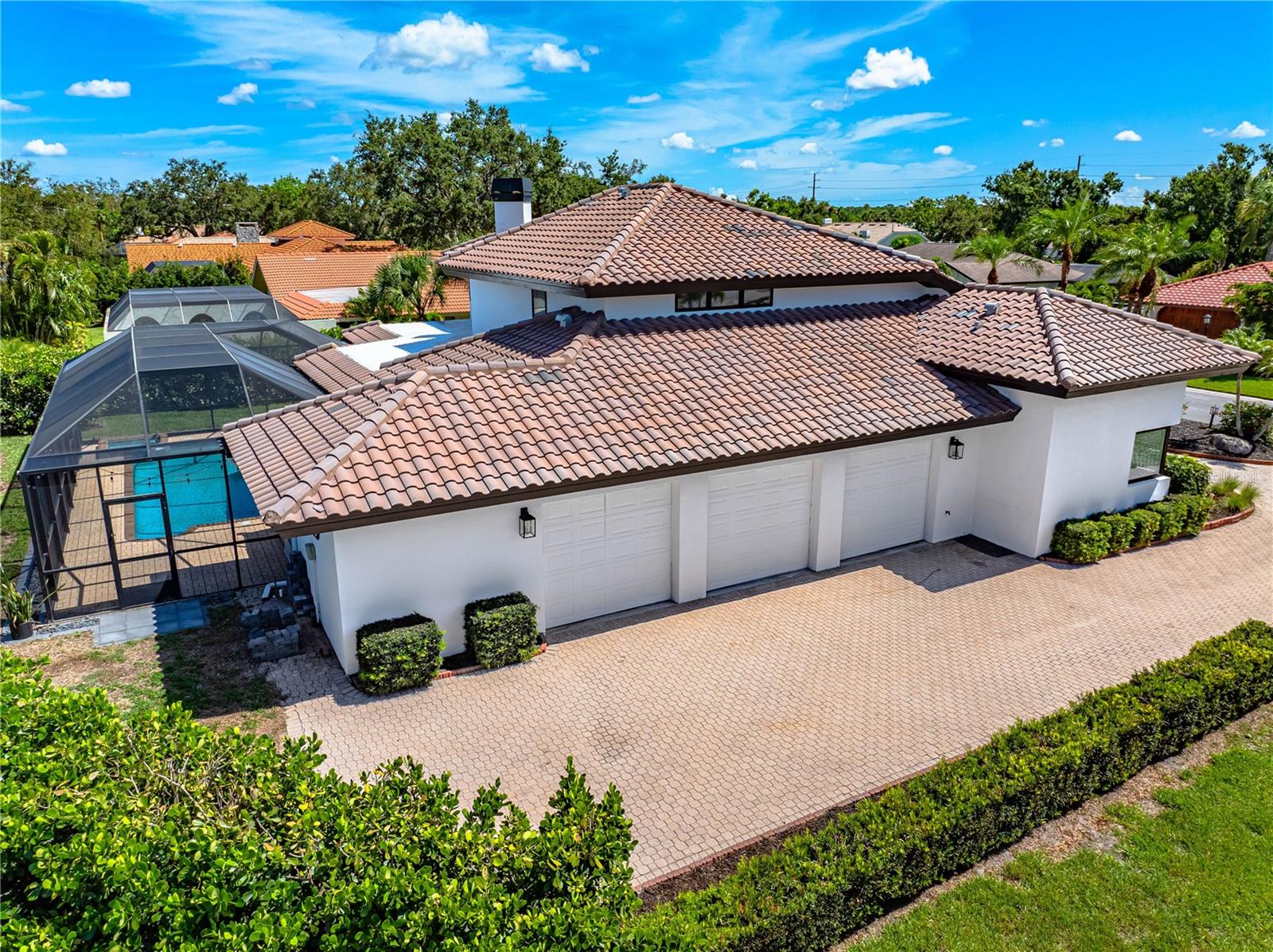 A4655585 Property Photo