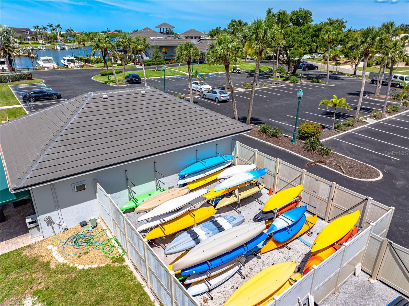 A4655585 Property Photo