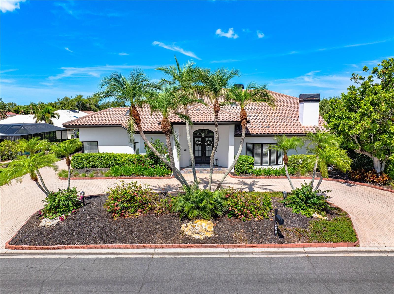 A4655585 Property Photo