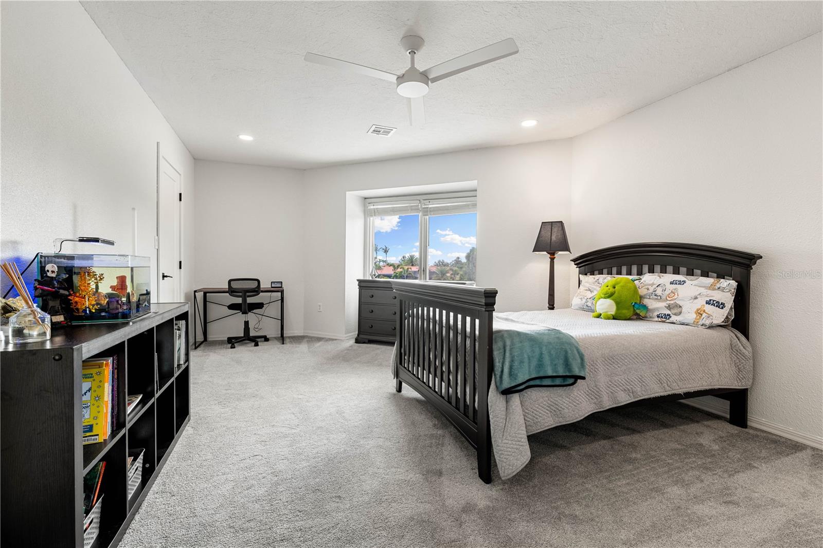 A4655585 Property Photo