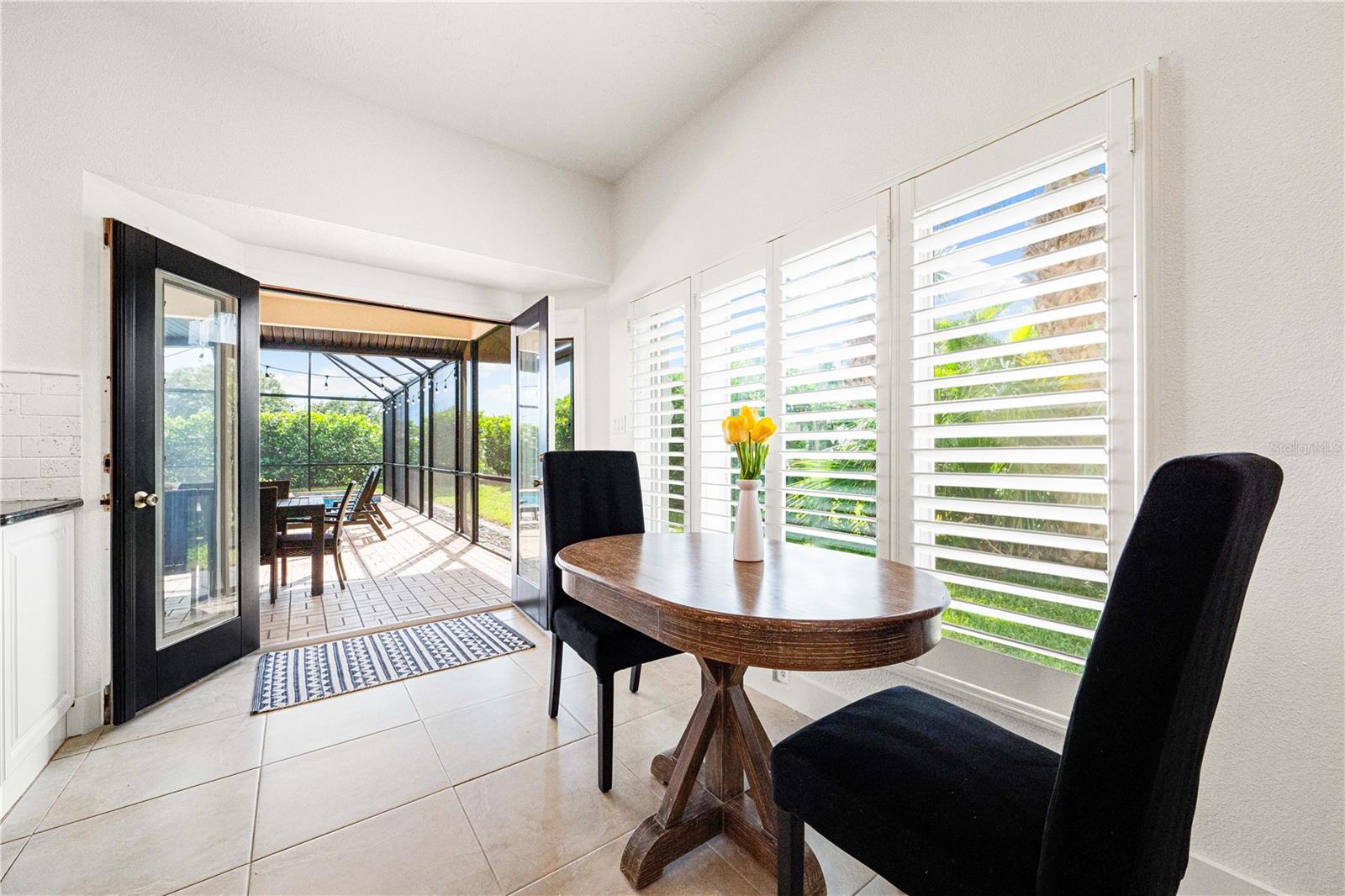 A4655585 Property Photo