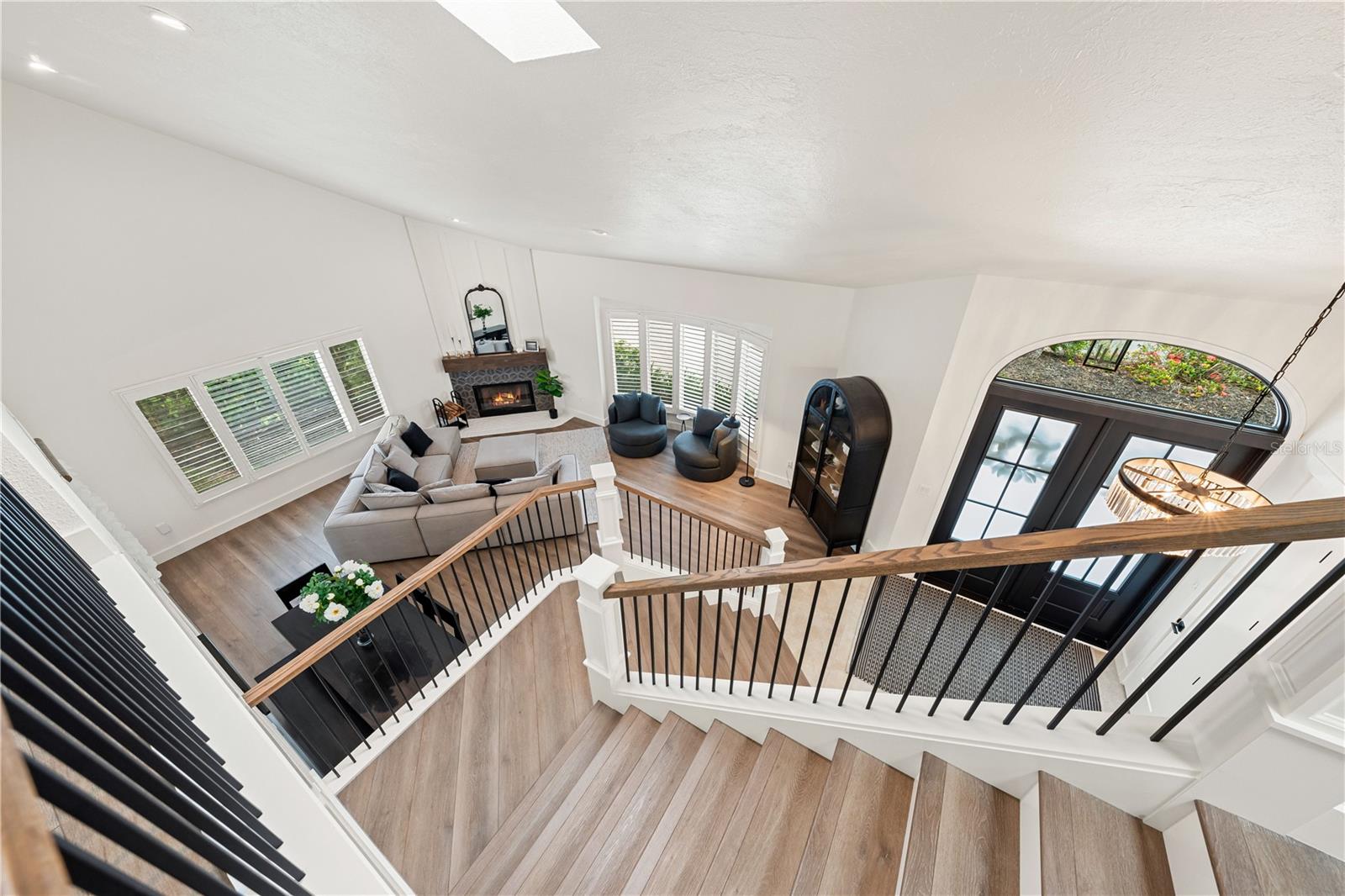 A4655585 Property Photo
