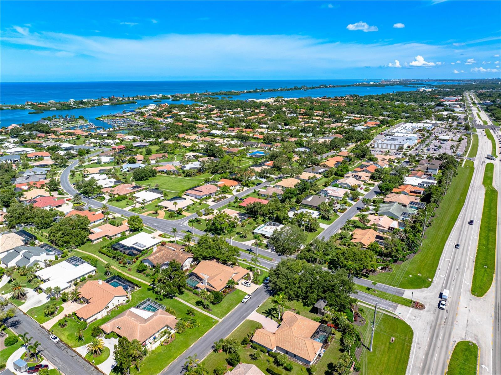 A4655585 Property Photo