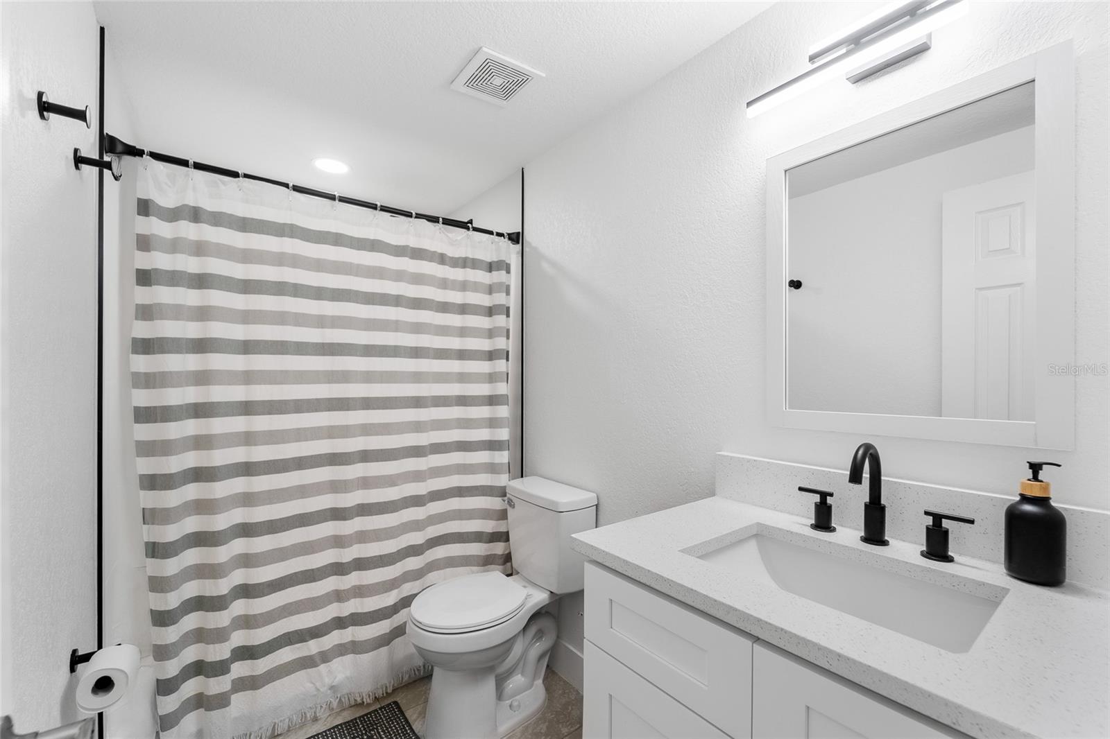 10202 BELLHURST CT, TAMPA, FL, 33615