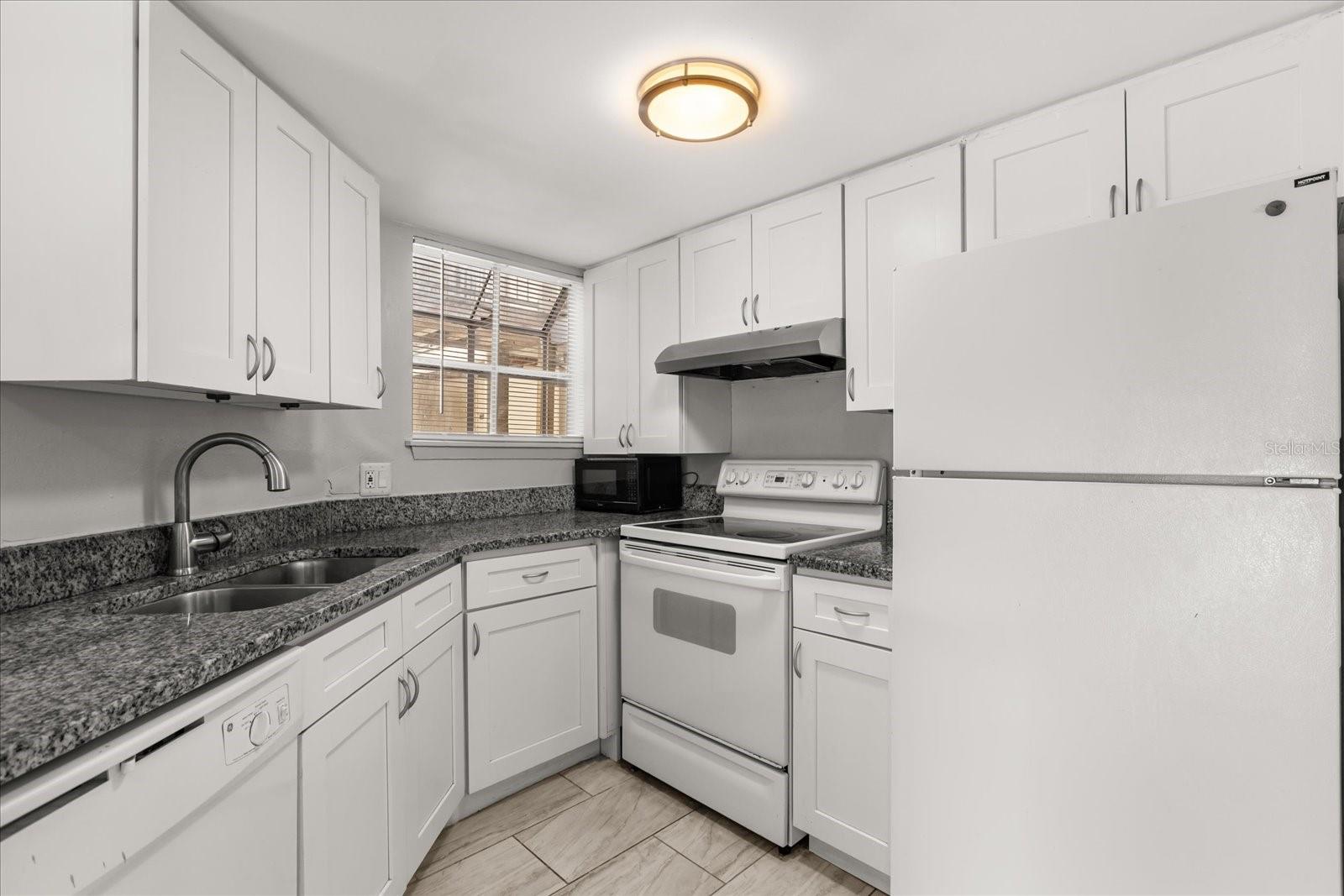 1924 LAKE ATRIUMS CIR #52, ORLANDO, FL, 32839