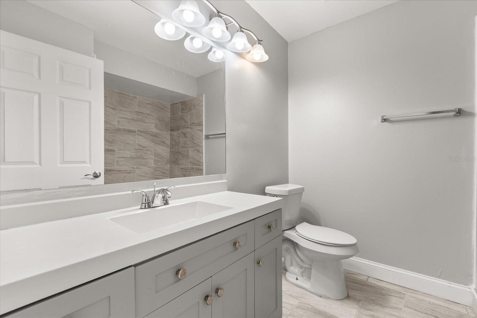 1924 LAKE ATRIUMS CIR #52, ORLANDO, FL, 32839