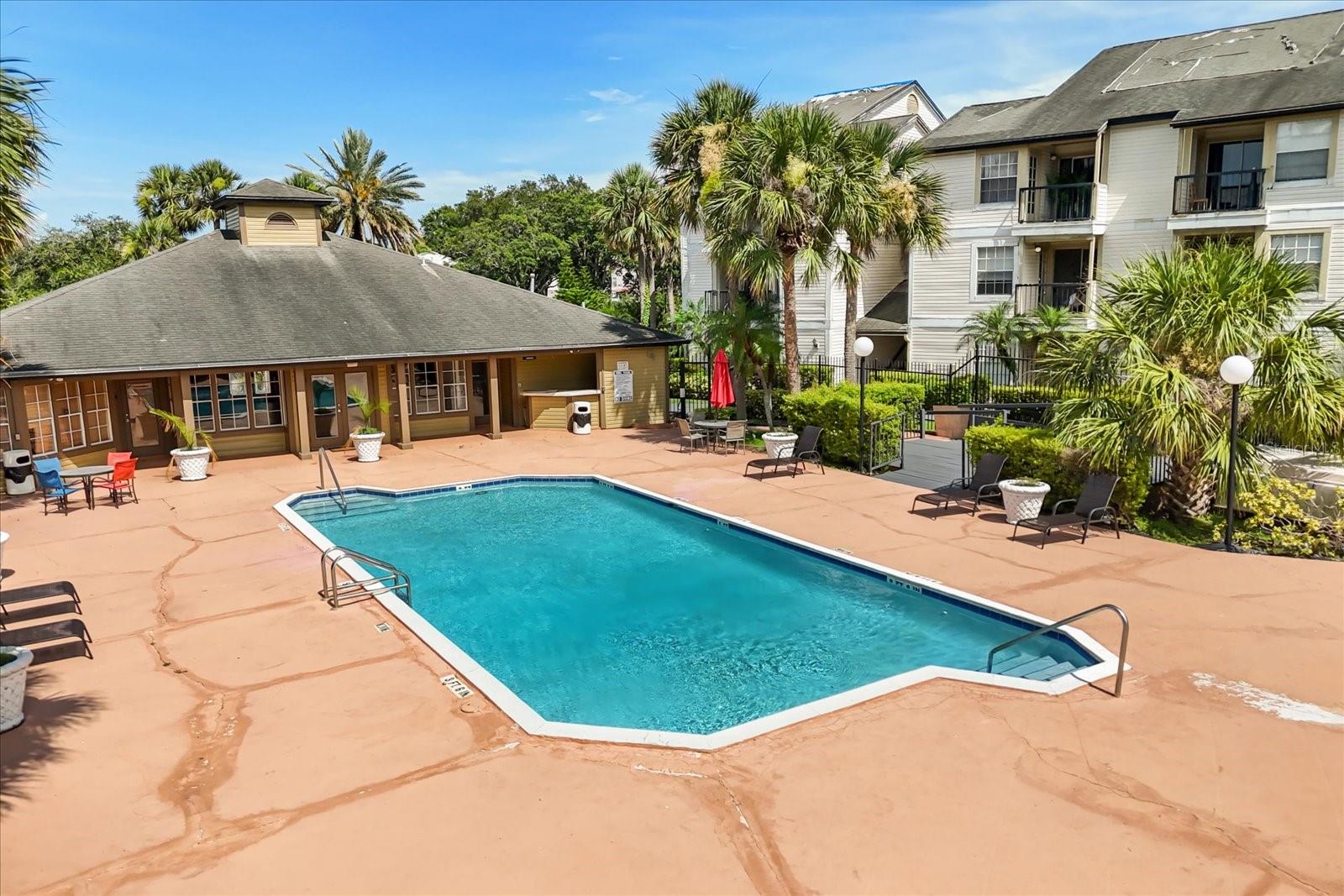 1924 LAKE ATRIUMS CIR #52, ORLANDO, FL, 32839