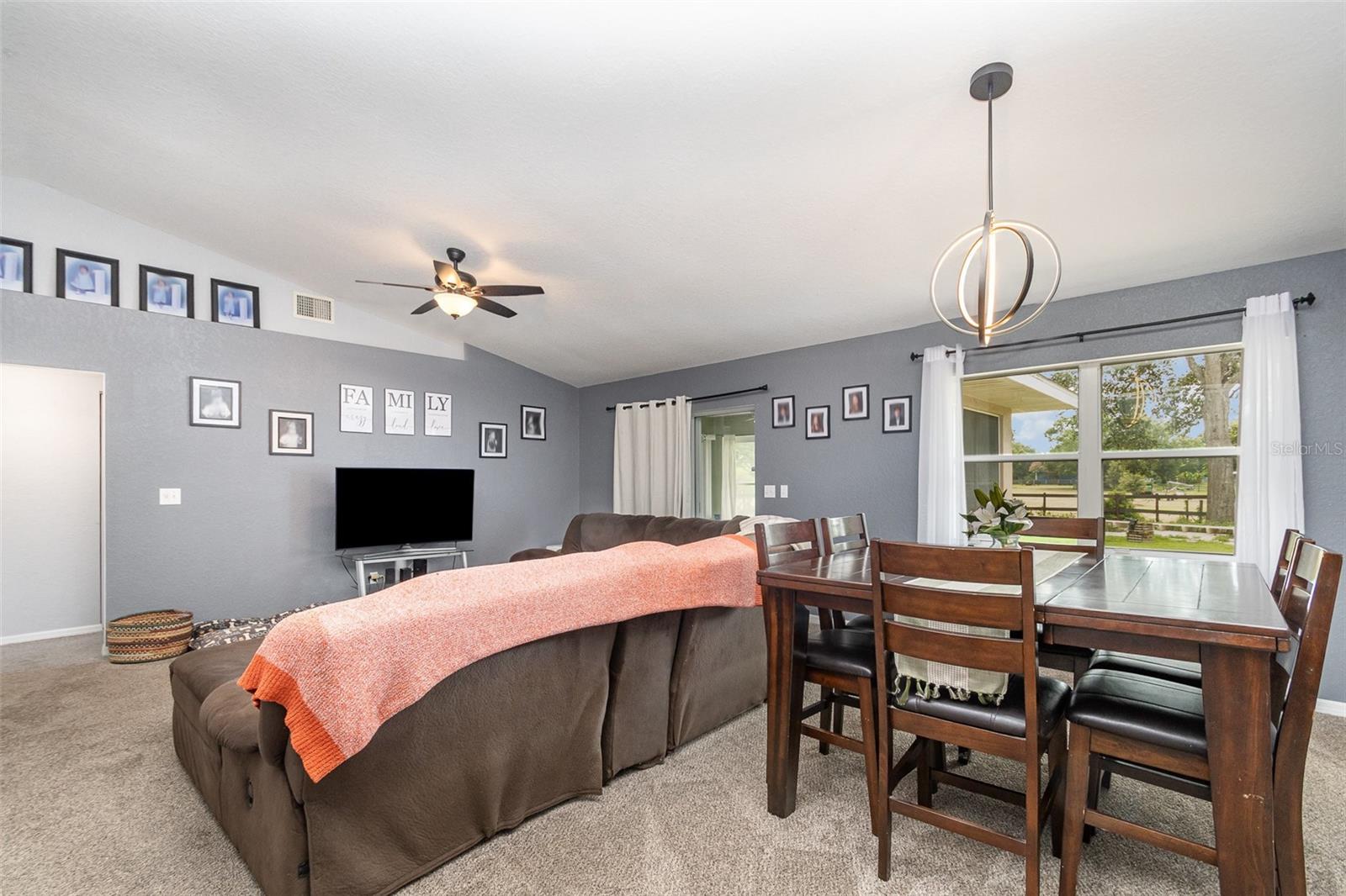 11815 SE 74TH TER, BELLEVIEW, FL, 34420