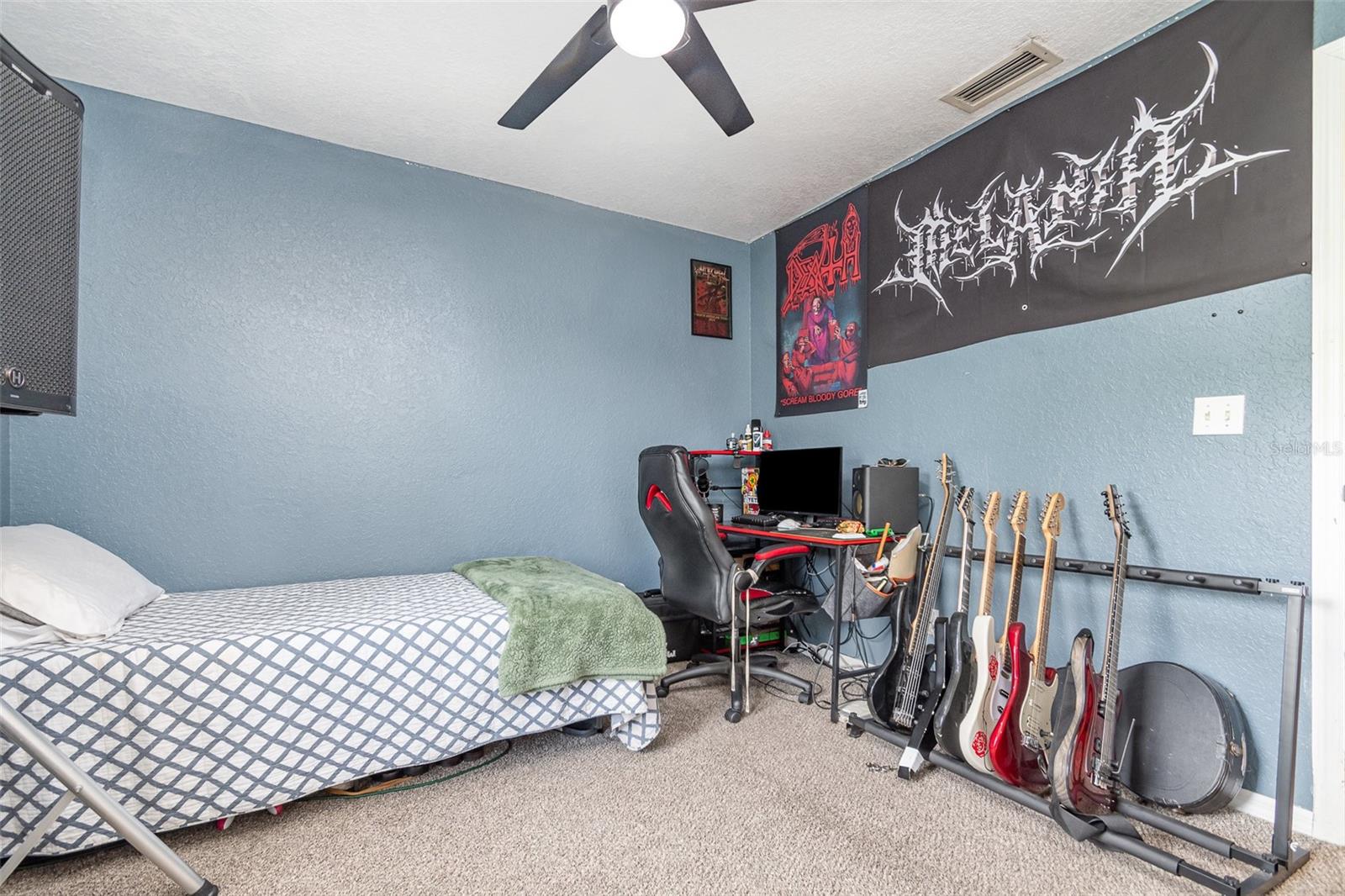 11815 SE 74TH TER, BELLEVIEW, FL, 34420