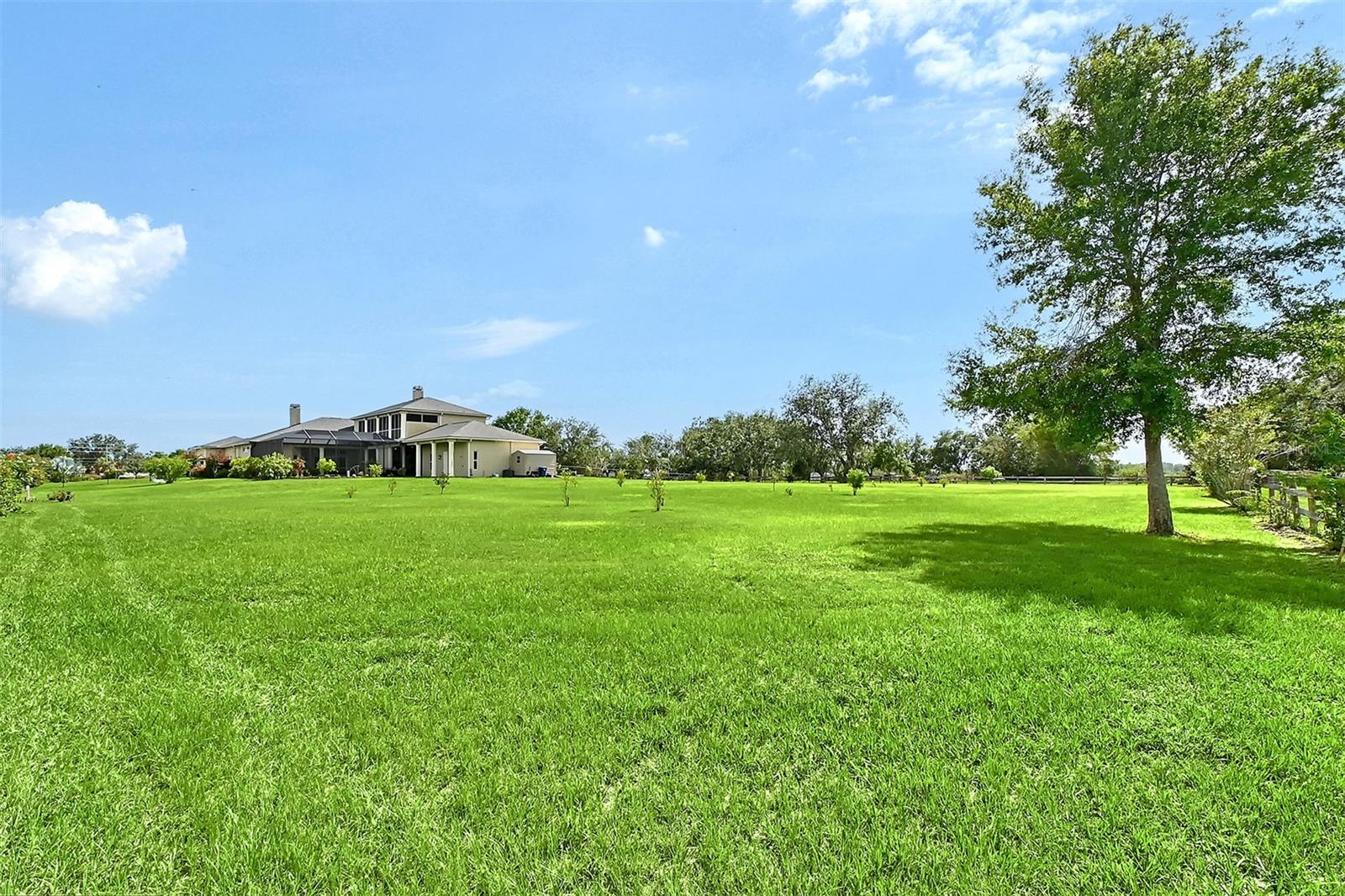 520 RYE RD NE, BRADENTON, FL, 34212