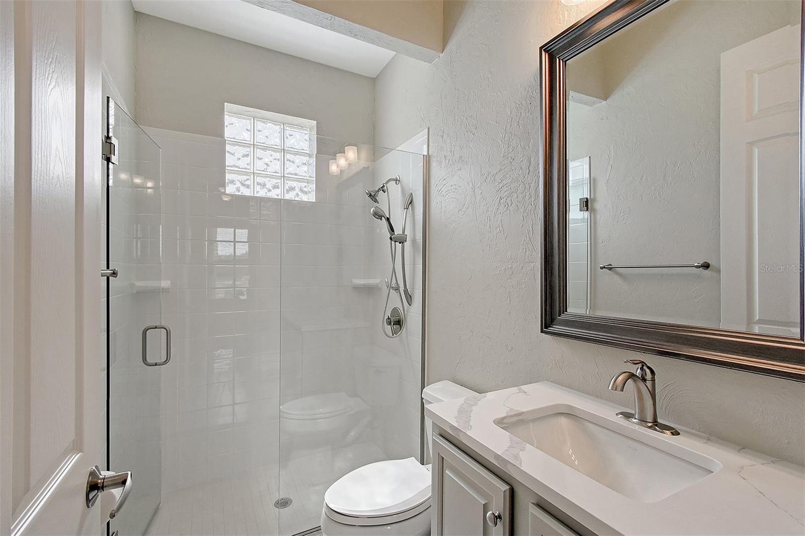 520 RYE RD NE, BRADENTON, FL, 34212