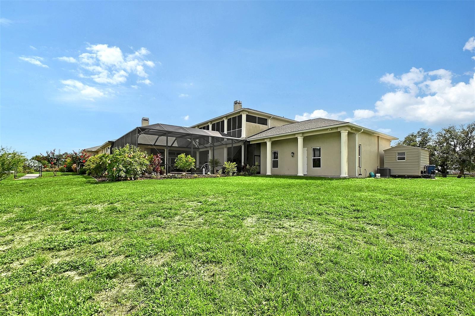 520 RYE RD NE, BRADENTON, FL, 34212