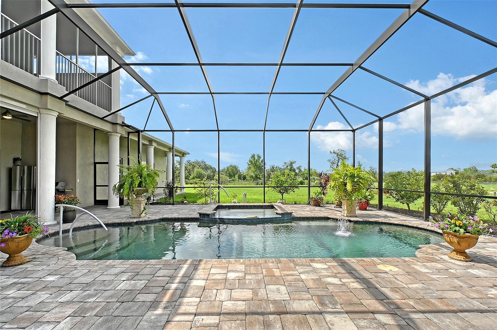 520 RYE RD NE, BRADENTON, FL, 34212