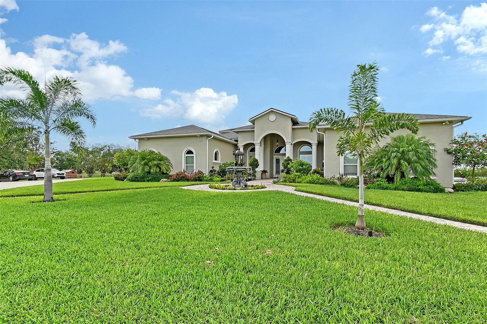 520 RYE RD NE, BRADENTON, FL, 34212