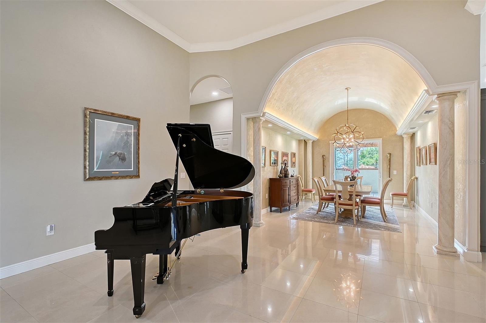 520 RYE RD NE, BRADENTON, FL, 34212